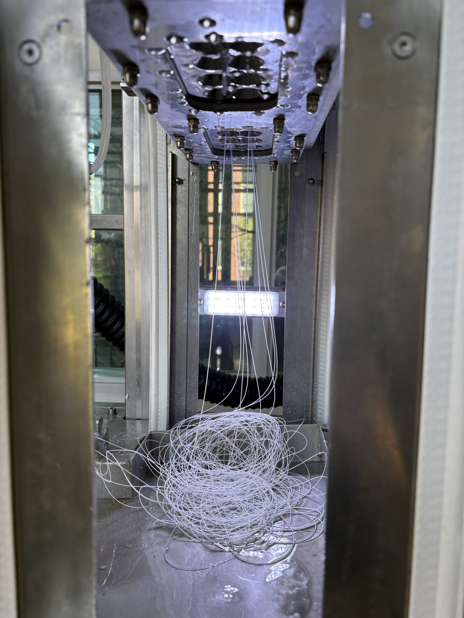 Abnahmebericht unterschrieben: DIC-4